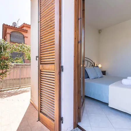 Casa Polina - Indipendente Con Giardino A 15 Minuti Dal Mare Pula