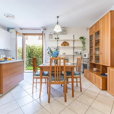 Casa Polina - Indipendente Con Giardino A 15 Minuti Dal Mare