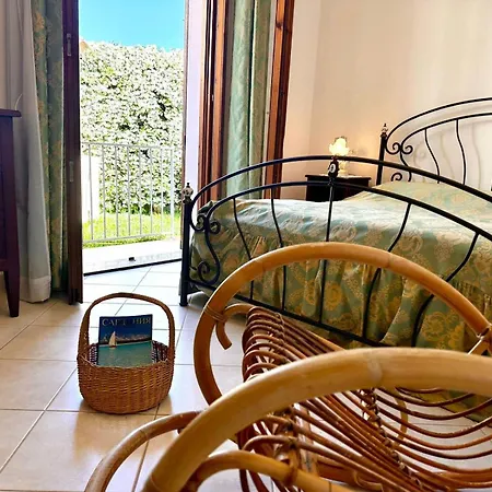 Casa Polina - Indipendente Con Giardino A 15 Minuti Dal Mare * Pula