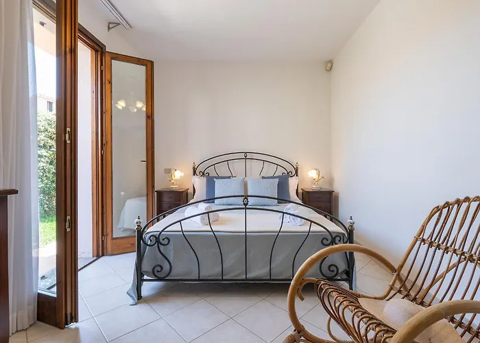 Casa Polina - Indipendente Con Giardino A 15 Minuti Dal Mare Nyaraló *